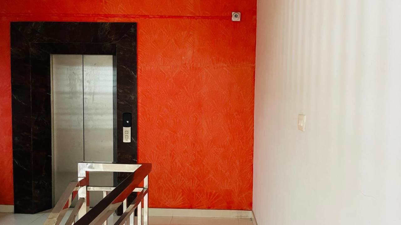 Rajamandiram 3Bhk Ac Apartment In Trivandrum Central تريفِندرم المظهر الخارجي الصورة